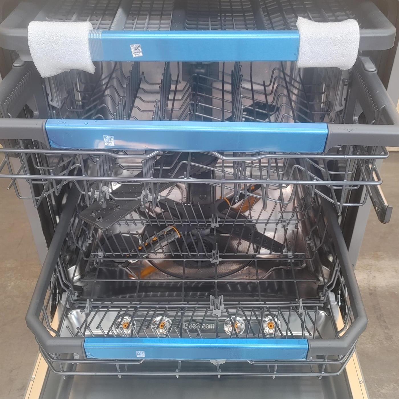 Lavastoviglie LG DB475TXS A scomparsa totale 14 coperti A