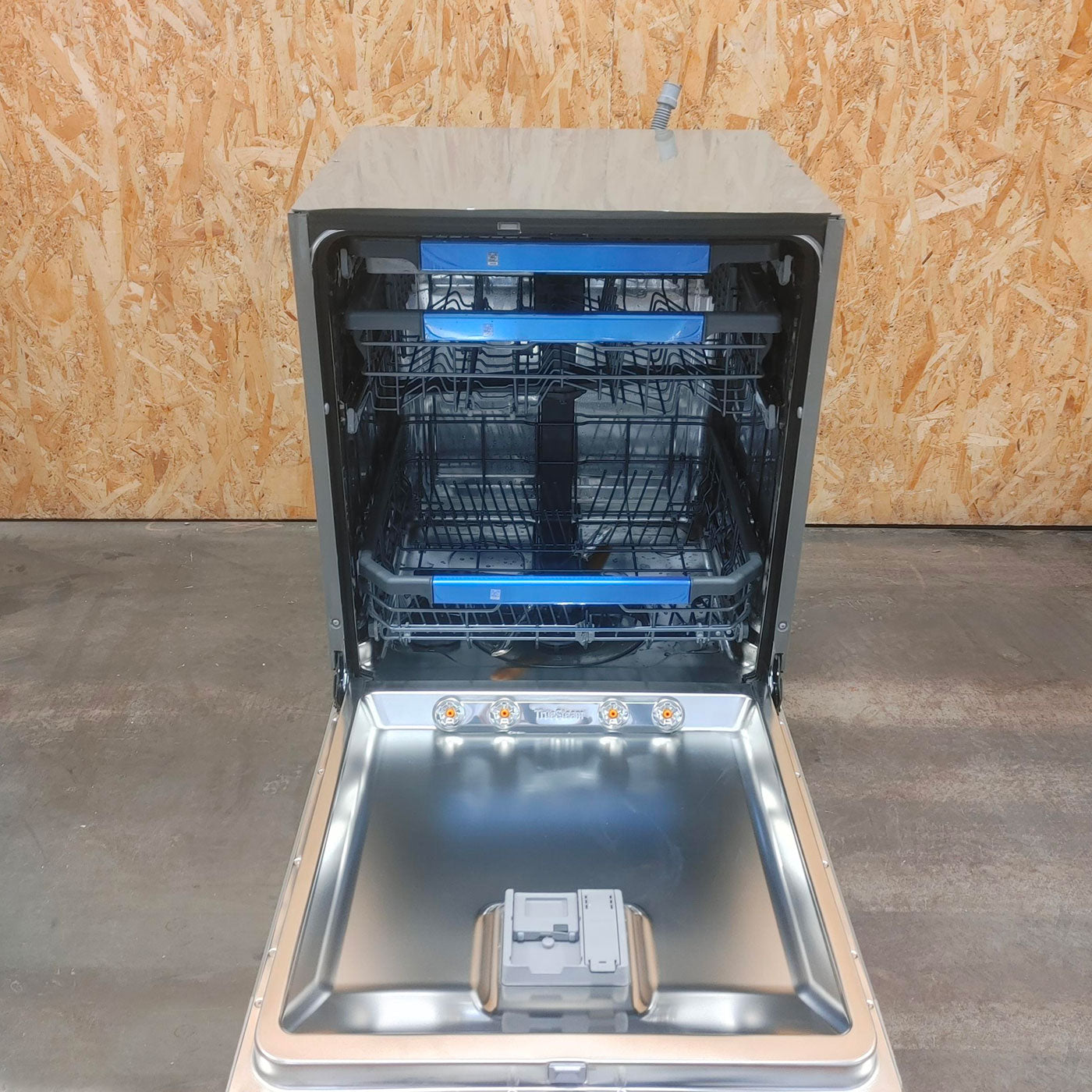 Lavastoviglie LG DB475TXS A scomparsa totale 14 coperti A