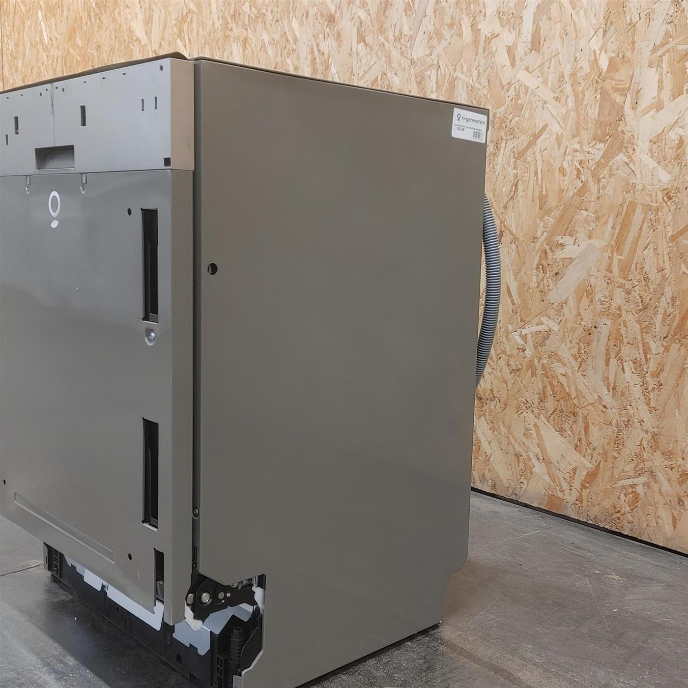 Lavastoviglie LG DB475TXS A scomparsa totale 14 coperti A