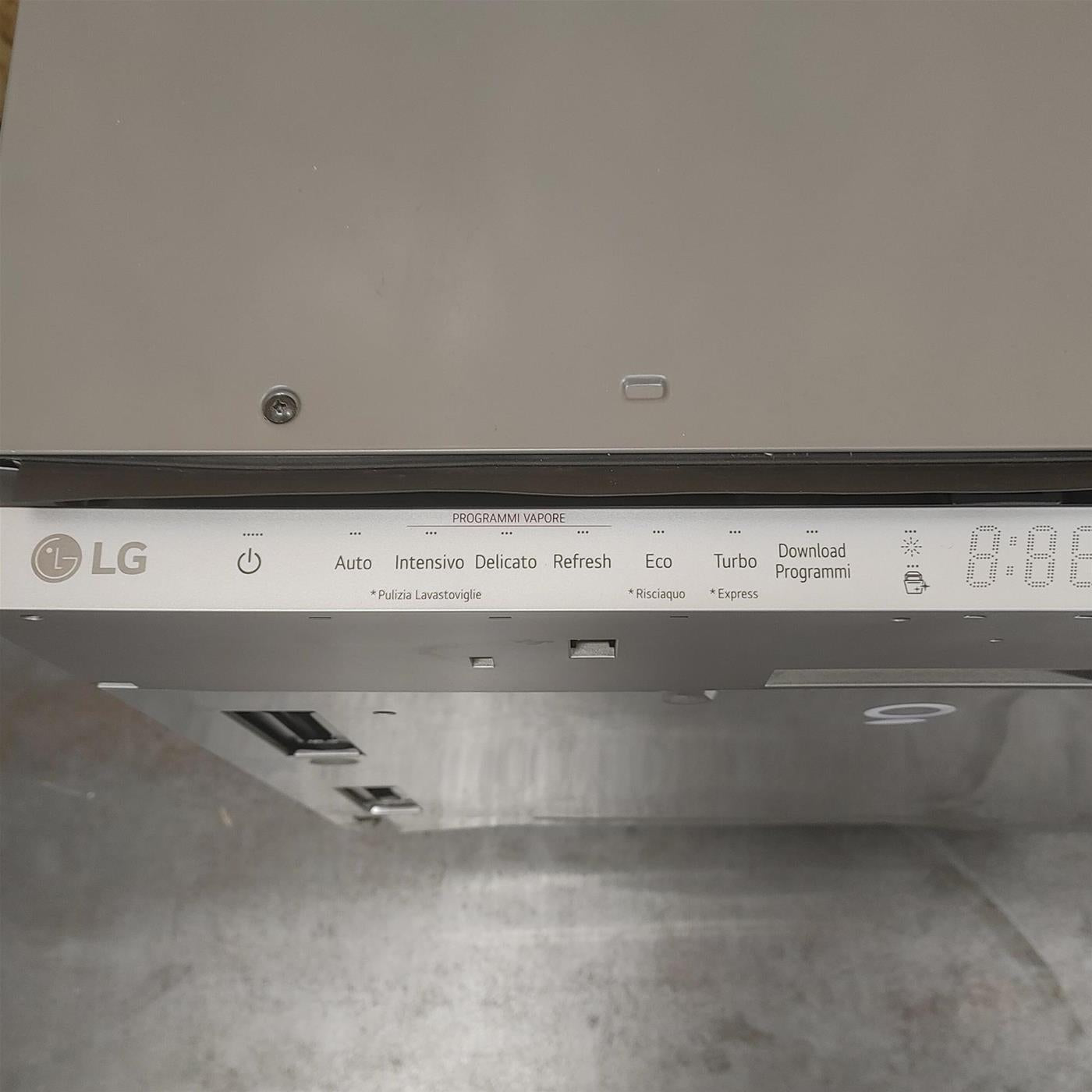 Lavastoviglie LG DB475TXS A scomparsa totale 14 coperti A