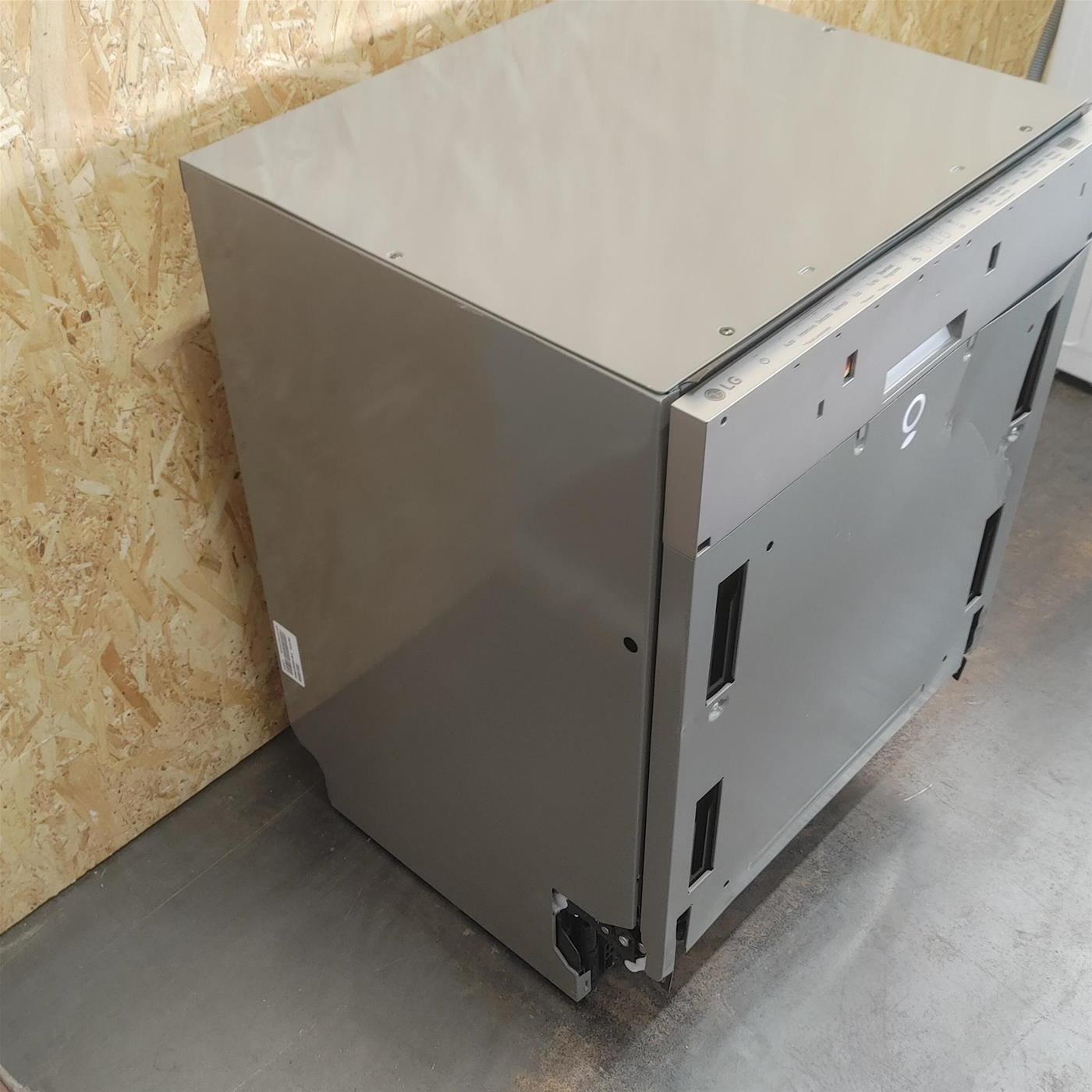 Lavastoviglie LG DB475TXS a scomparsa totale 14 coperti