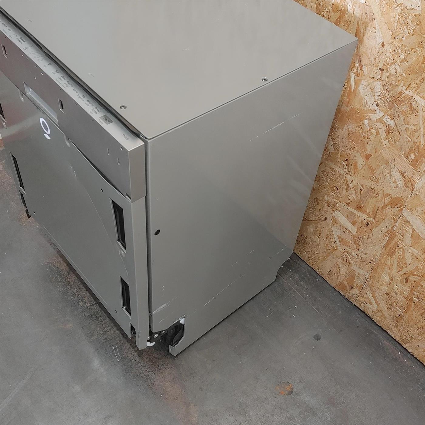 Lavastoviglie LG DB475TXS a scomparsa totale 14 coperti