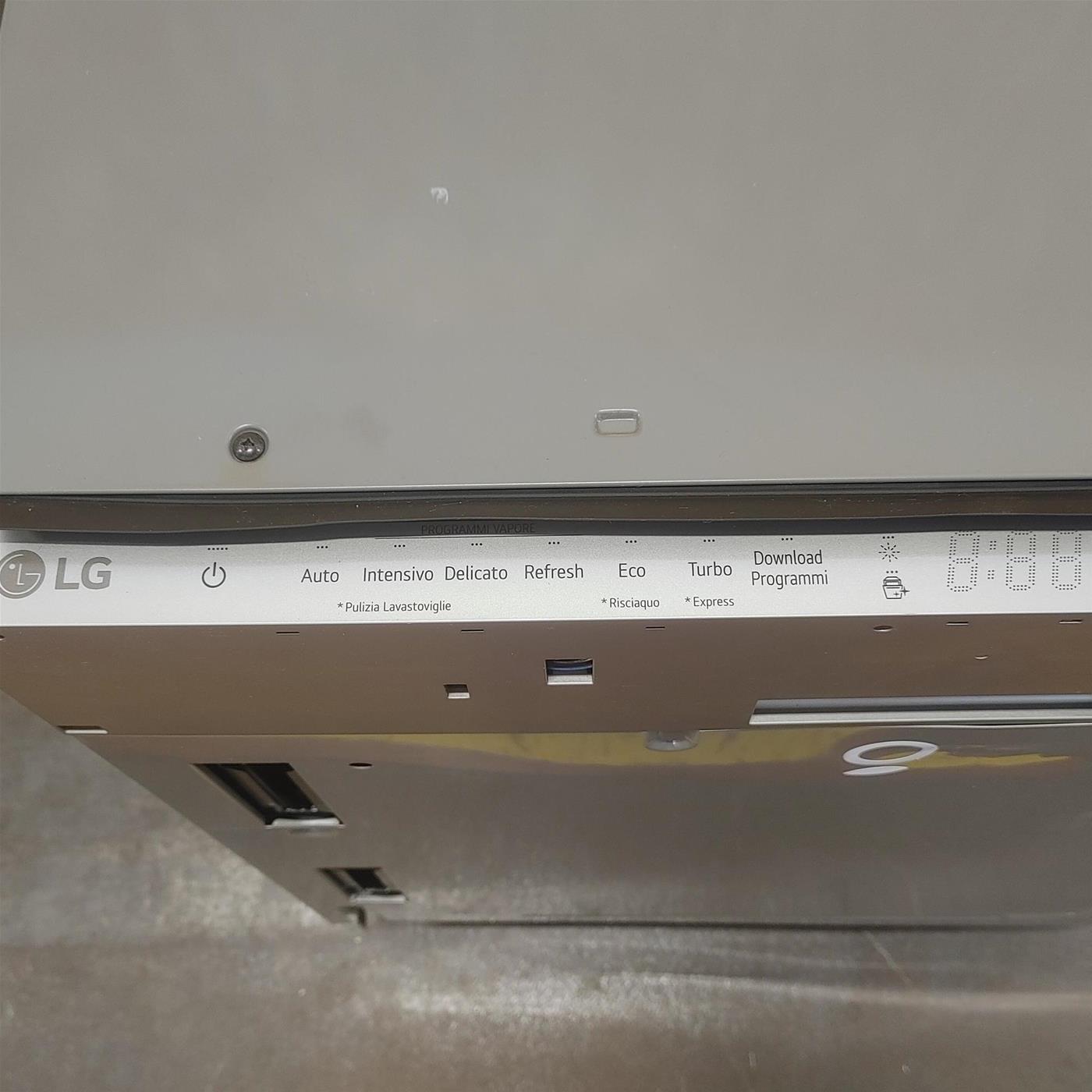 Lavastoviglie LG DB475TXS A scomparsa totale 14 coperti