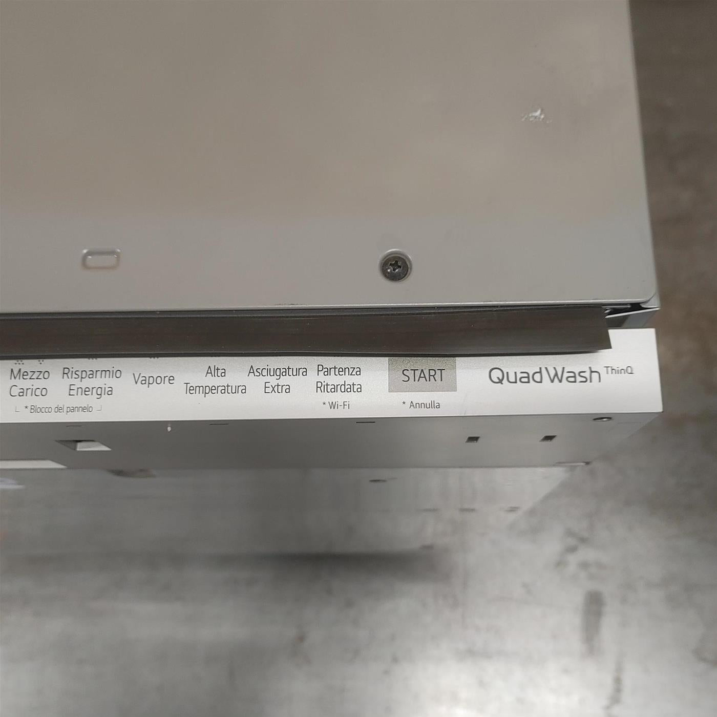 Lavastoviglie LG QuadWash DB475TXS a scomparsa totale 14 coperti Vapore Wi-Fi