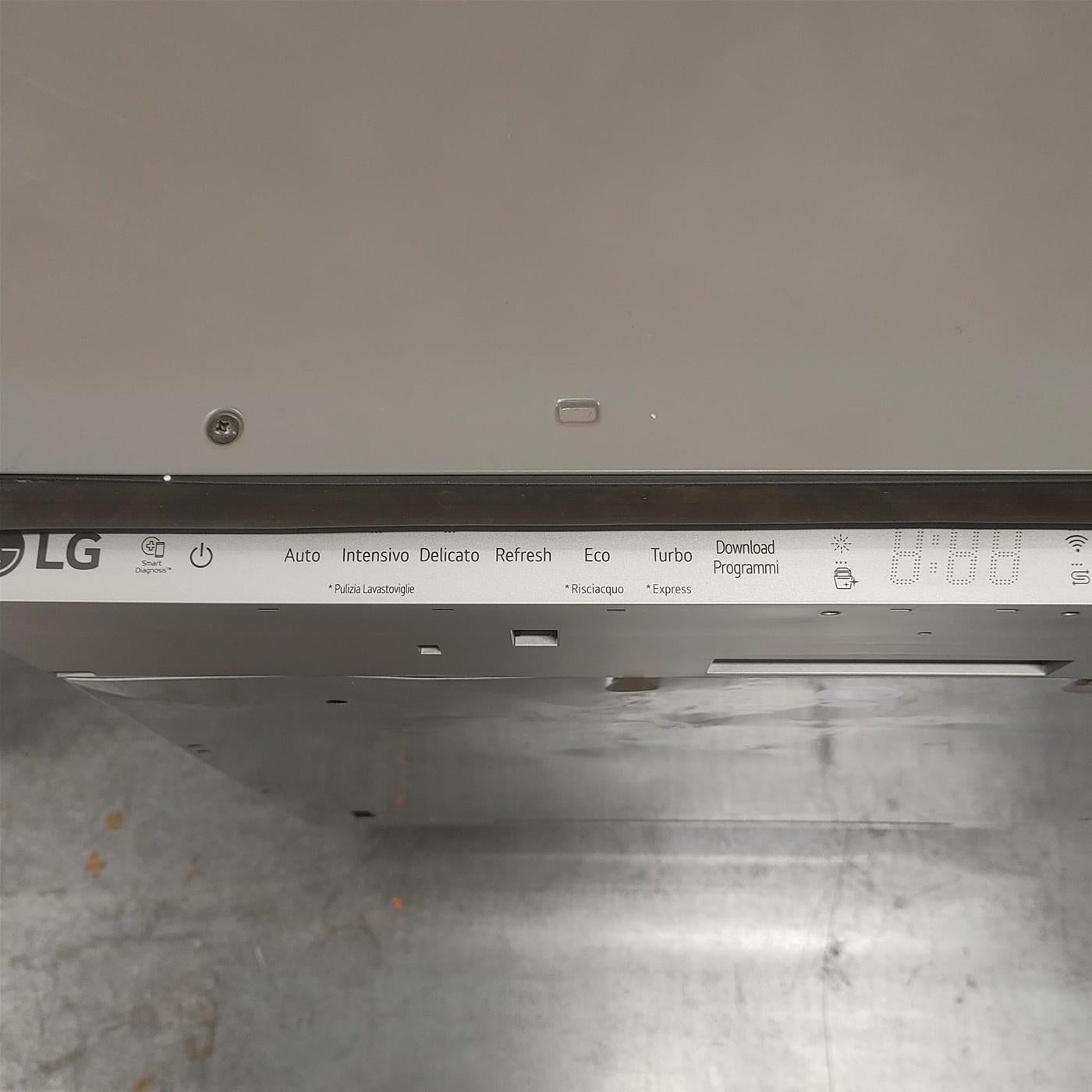 Lavastoviglie LG QuadWash DB475TXS a scomparsa totale 14 coperti Vapore Wi-Fi