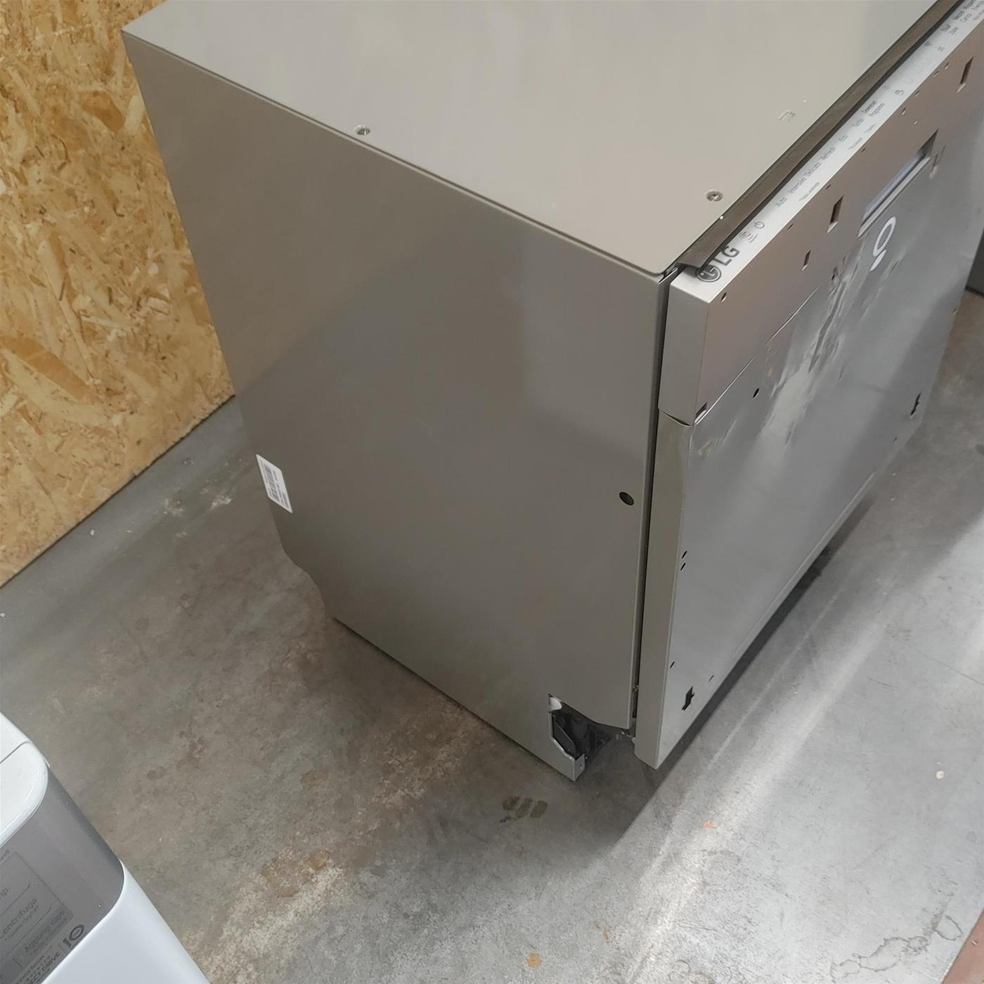 Lavastoviglie LG QuadWash DB475TXS a scomparsa totale 14 coperti Vapore Wi-Fi
