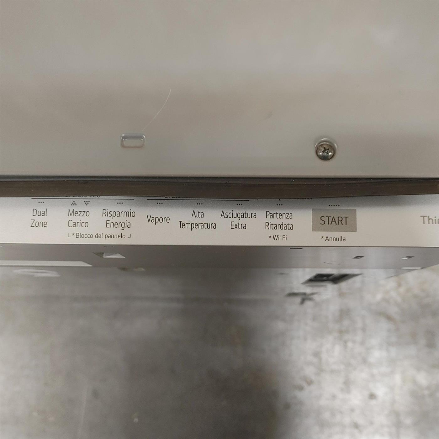 Lavastoviglie LG QuadWash DB475TXS a scomparsa totale Vapore Wi-Fi 14 coperti