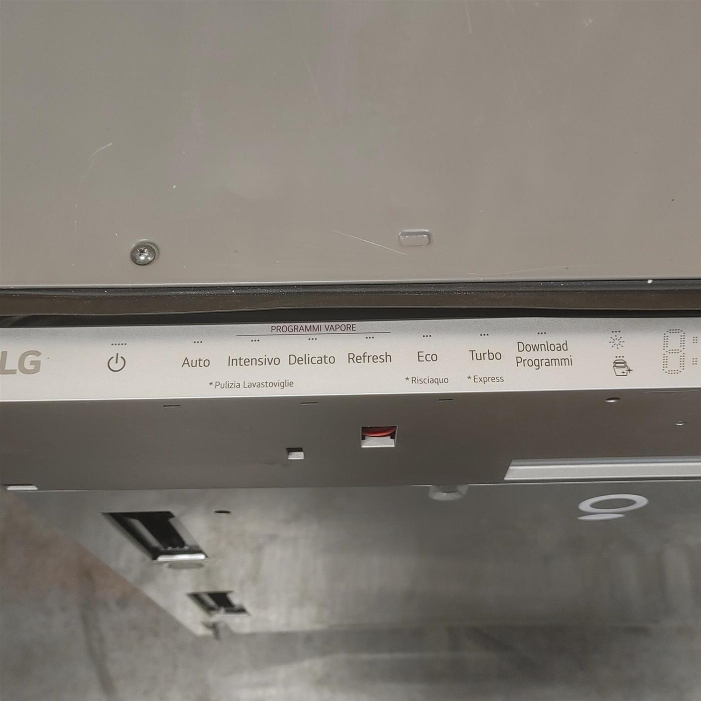 Lavastoviglie LG DBC435TSL 14 coperti