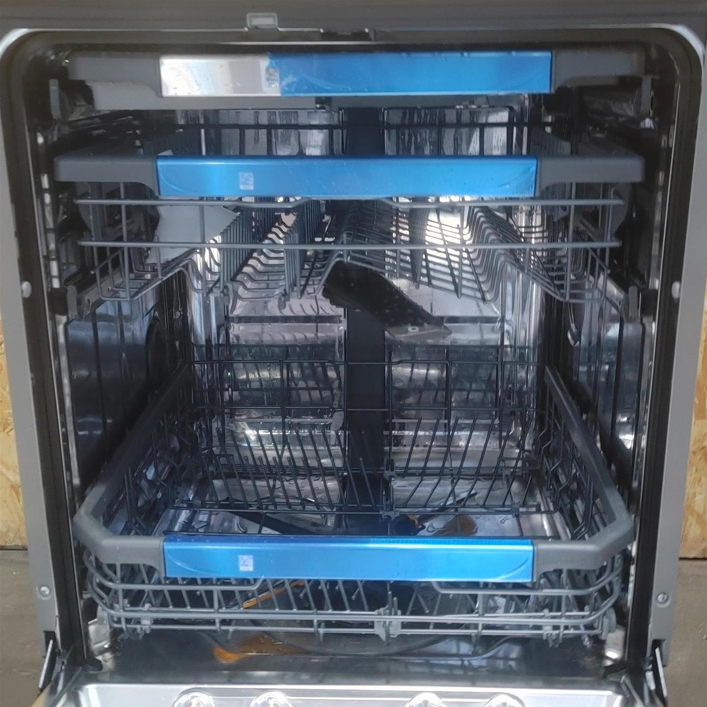 Lavastoviglie LG QuadWash DB475TXS a scomparsa totale Classe A Wi-Fi 14 coperti