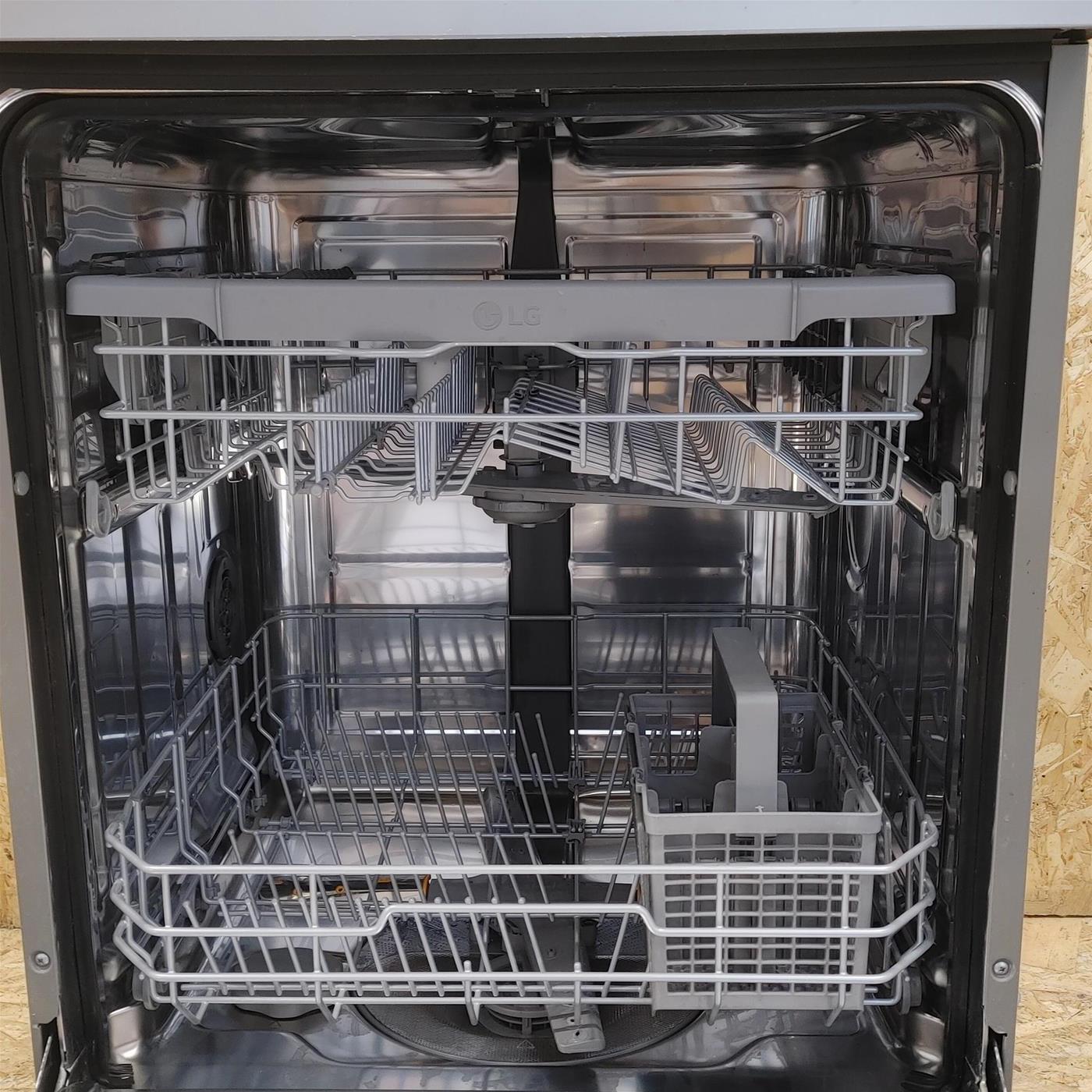 LG DF222FPS lavastoviglie Libera installazione 14 coperti E