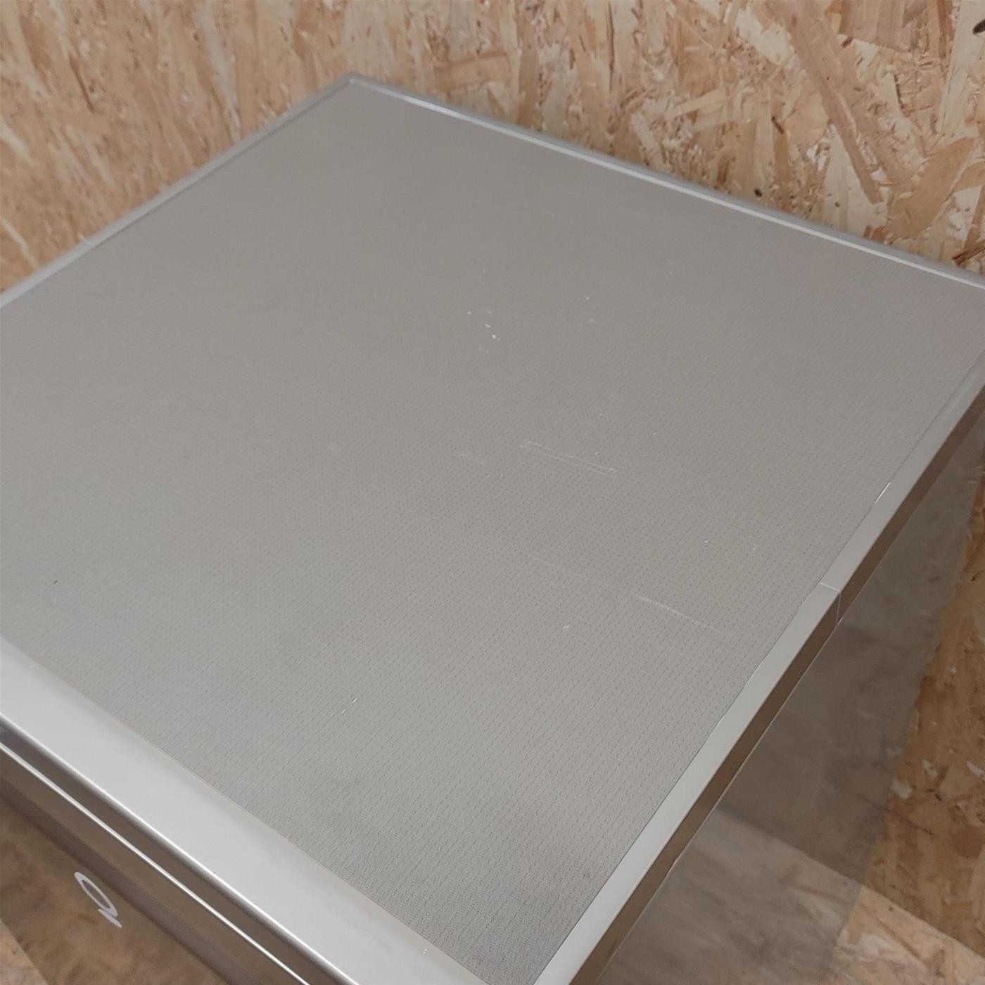 LG QuadWash DB325TXS Lavastoviglie a scomparsa totale Classe E 14 coperti Vapore Wi-Fi