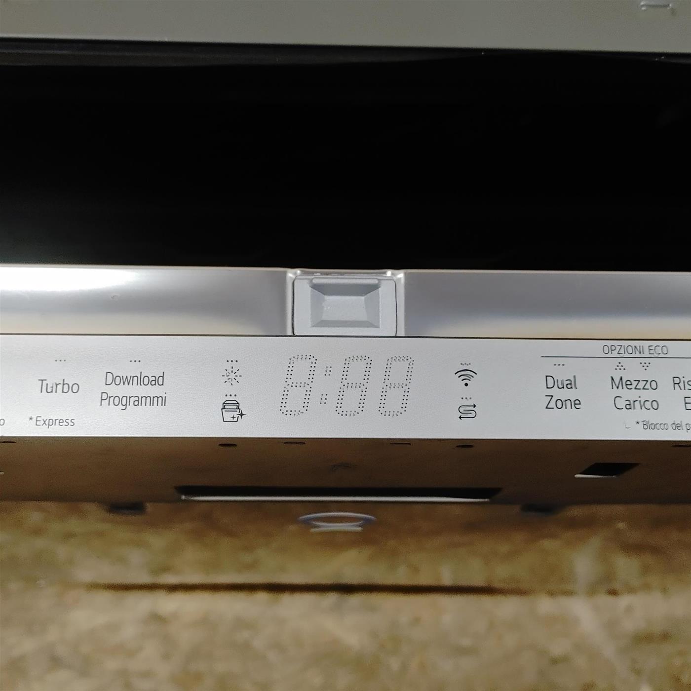 LG DF325FPS Lavastoviglie Libera installazione 14 coperti E