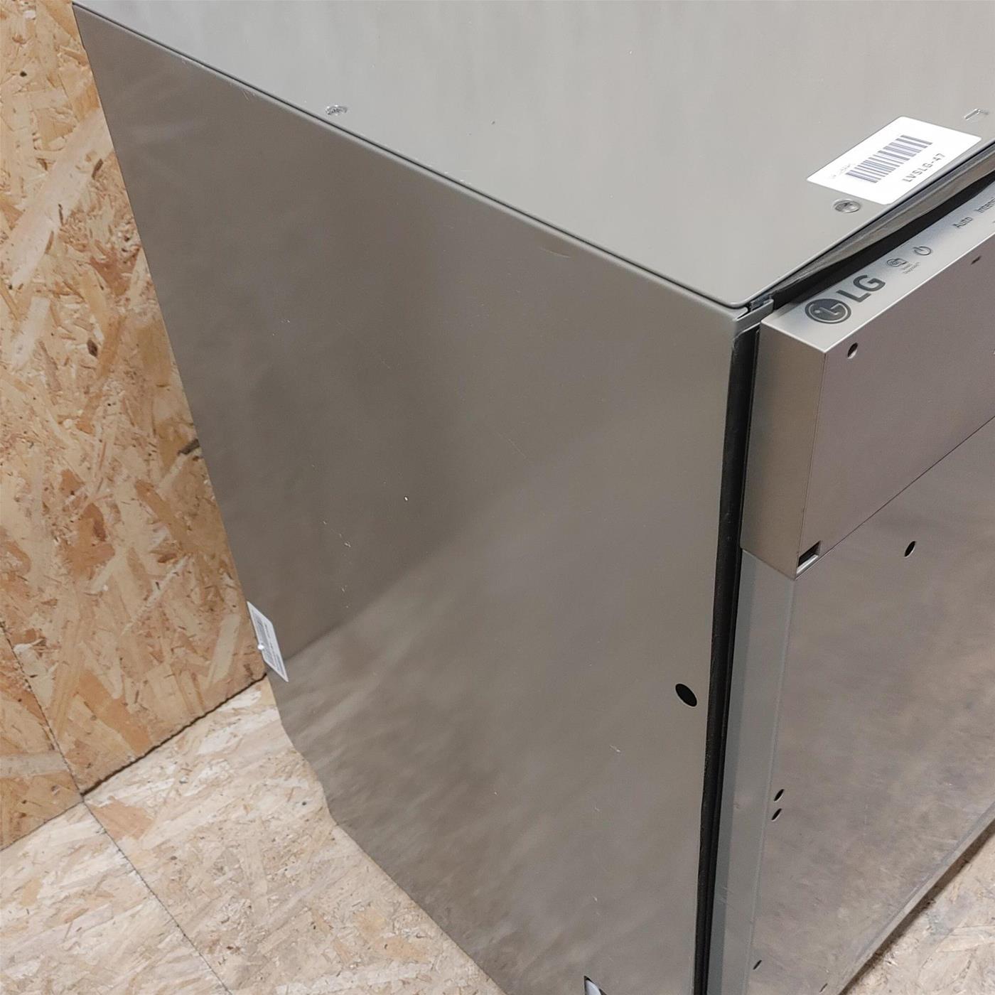 LG DF325FPS Lavastoviglie Libera installazione 14 coperti E