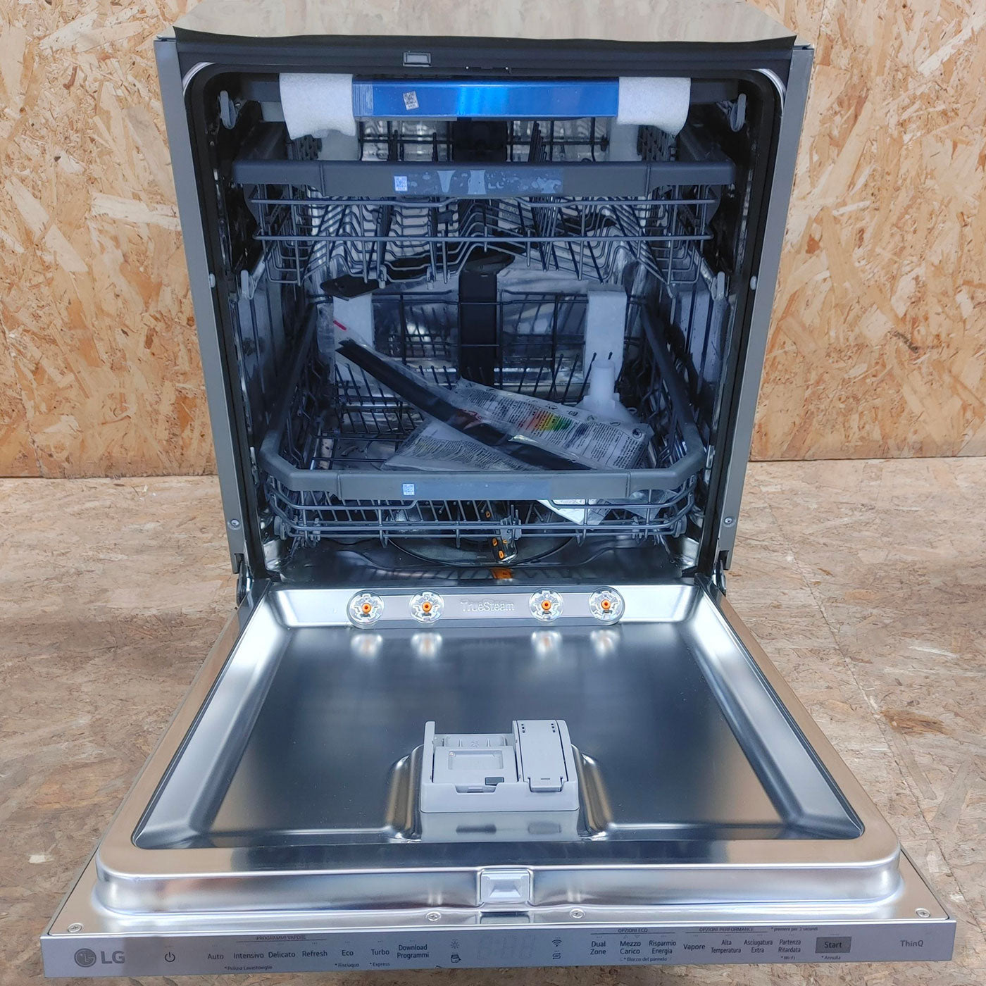 Lavastoviglie LG DB365TXS.AASQEIS A scomparsa totale 14 coperti B