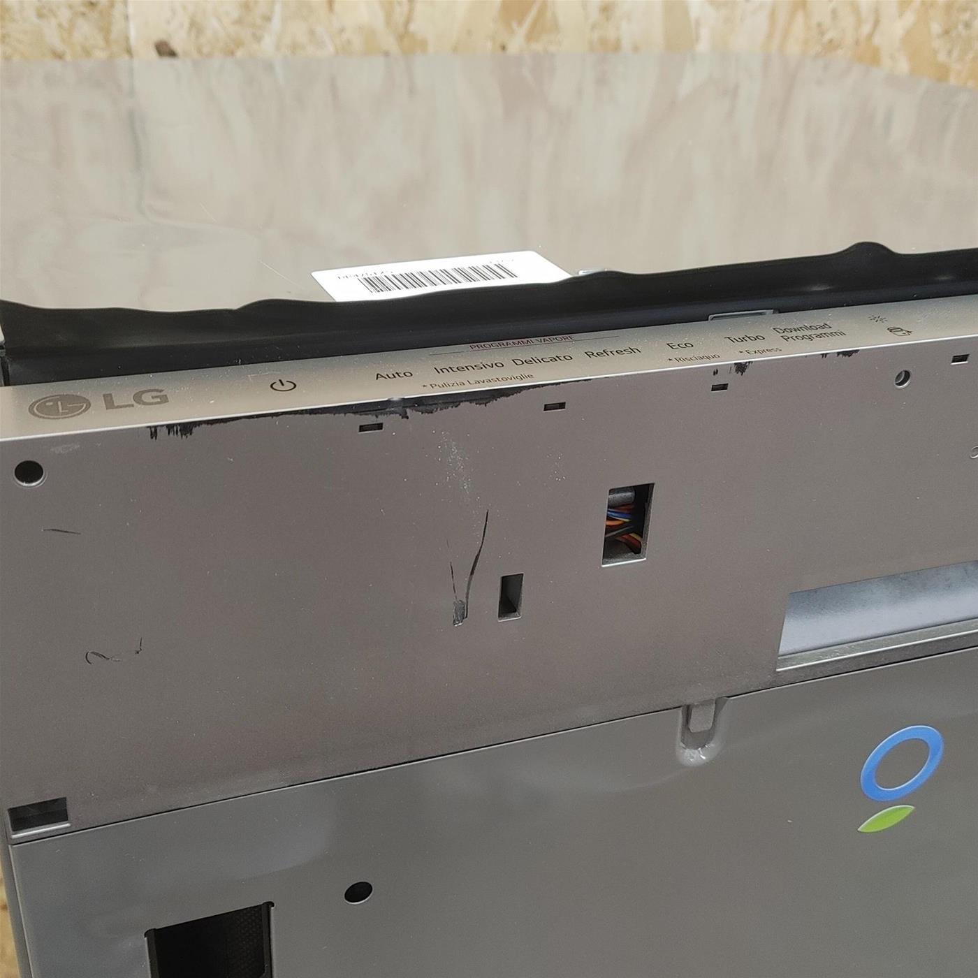 Lavastoviglie LG DB475TXS A scomparsa totale 14 coperti A