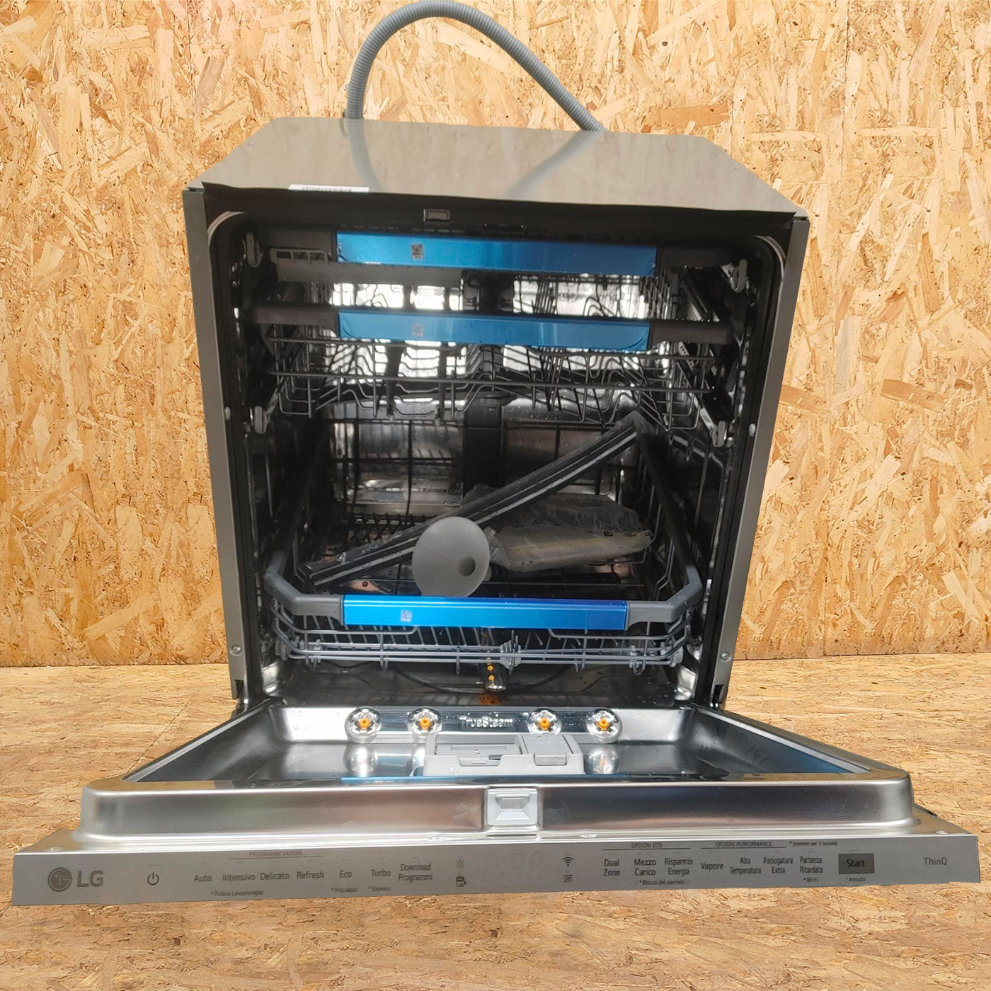 Lavastoviglie LG DB475TXS A scomparsa totale 14 coperti A