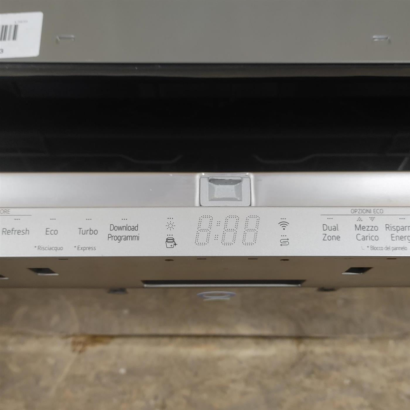 LG QuadWash DB325TXS Lavastoviglie a scomparsa totale Classe E 14 coperti Vapore Wi-Fi
