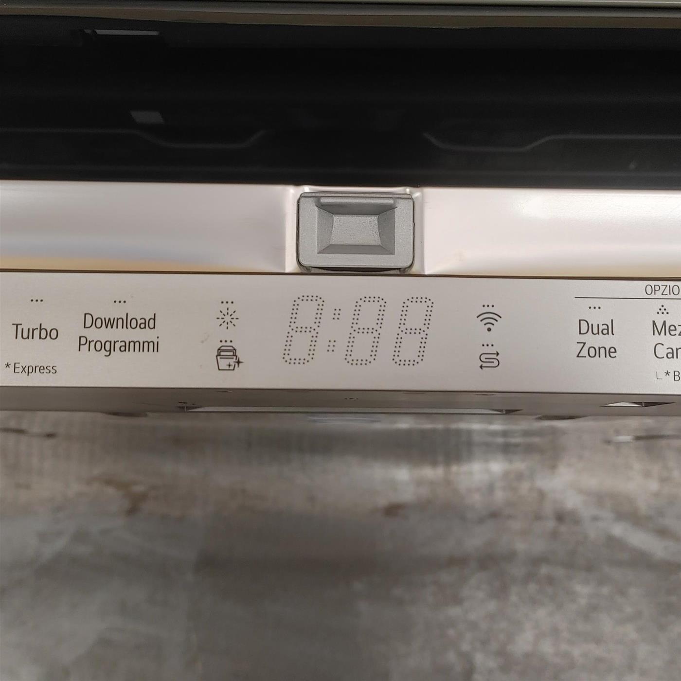 Lavastoviglie LG DB365TXS.AASQEIS A scomparsa totale 14 coperti B