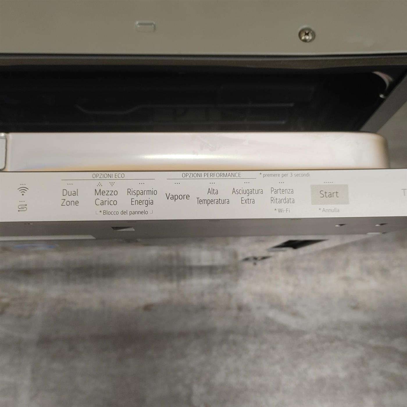 Lavastoviglie LG DB365TXS.AASQEIS A scomparsa totale 14 coperti B