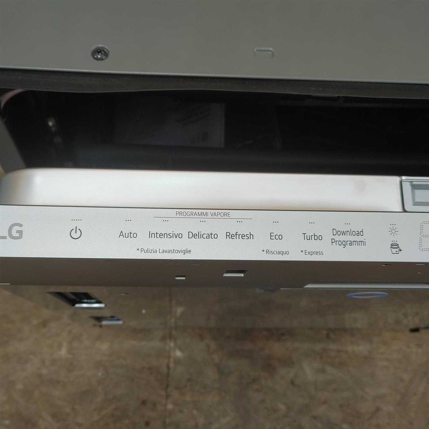 Lavastoviglie LG DB365TXS.AASQEIS A scomparsa totale 14 coperti B