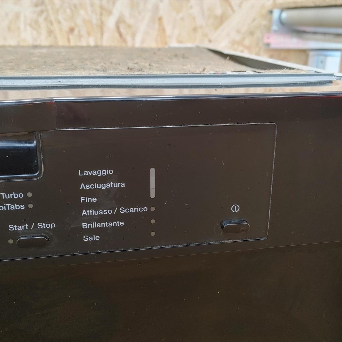 Miele G1225SCUECO EcoComfort Libera installazione 14 coperti