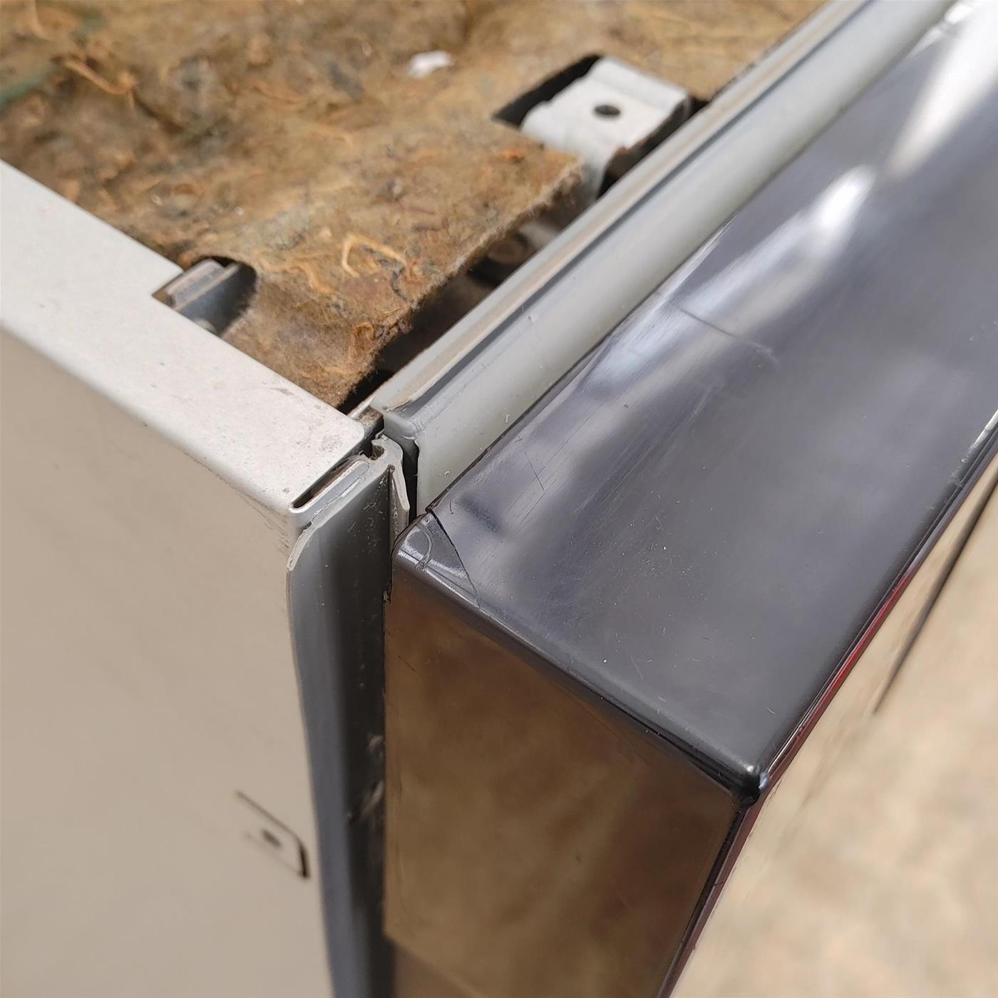 Miele G1225SCUECO EcoComfort Libera installazione 14 coperti