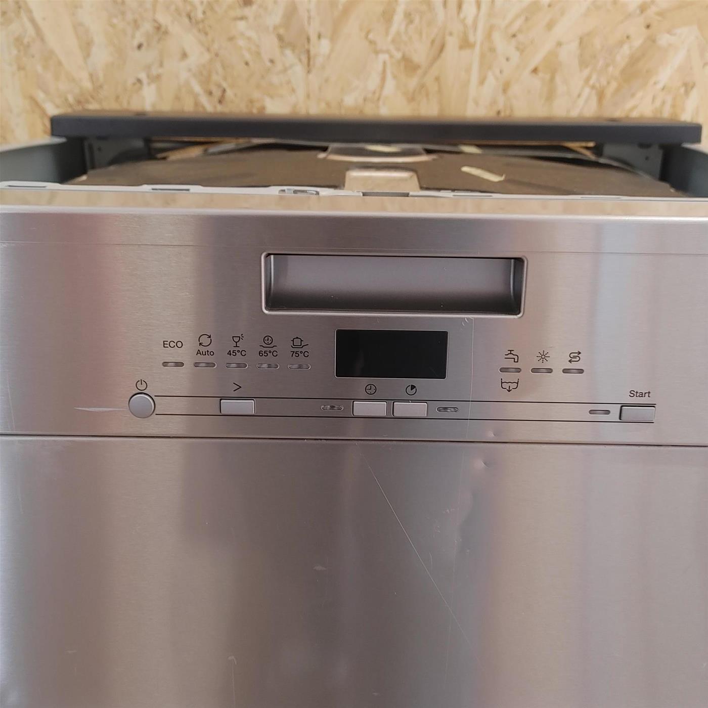 MIELE Lavastoviglie G 5000 SCU CLST Capacità 14 Coperti Classe A++ Colore Acciaio Inox