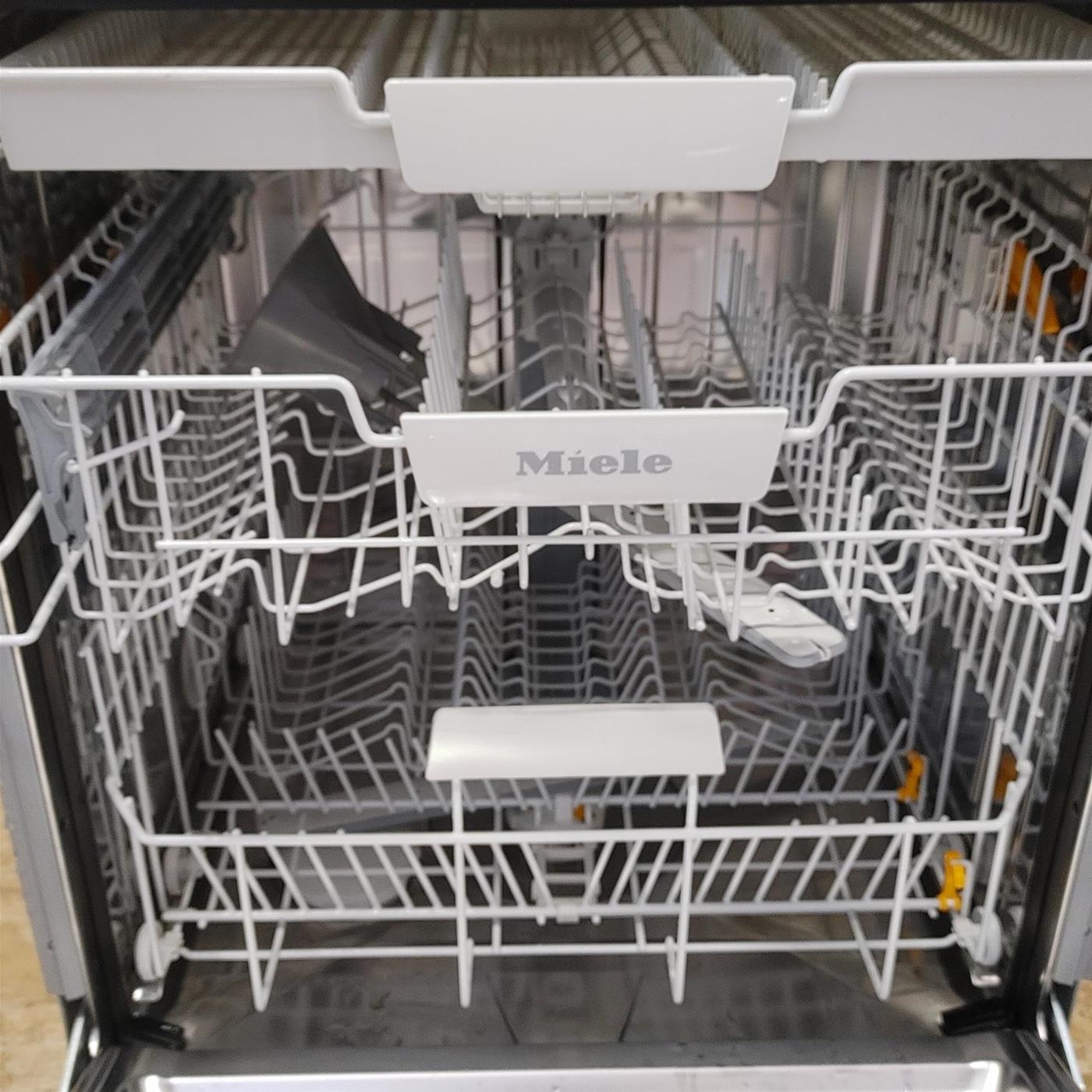 Miele G5000SCUCLST scomparsa parziale 14 coperti E