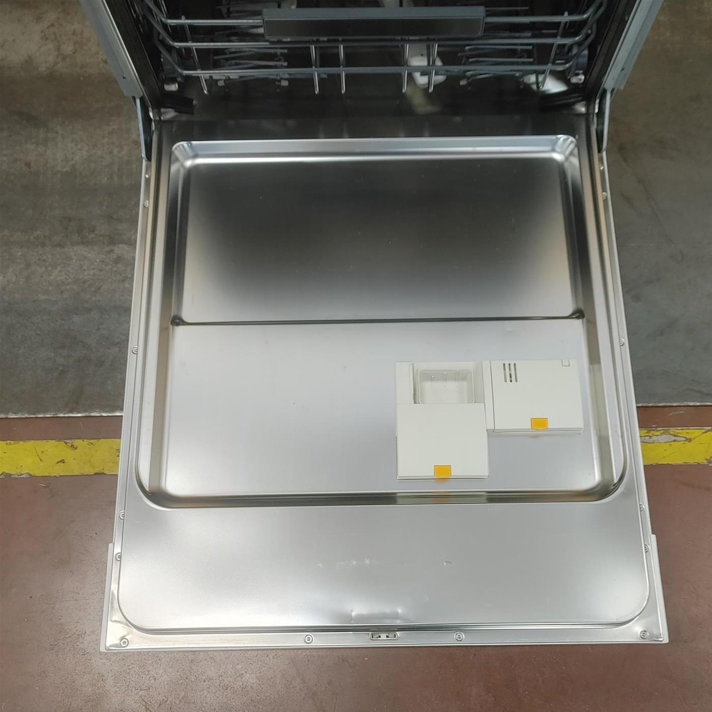 Lavastoviglie Miele G 5110 SCU Active Sottopiano 14 coperti