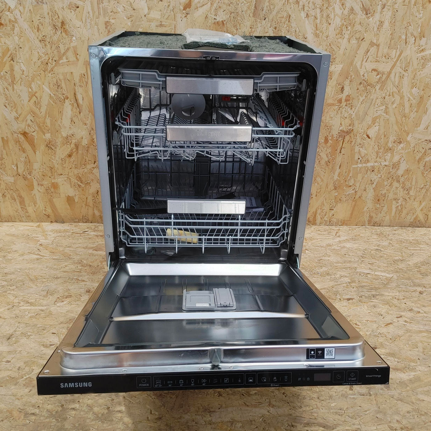 Samsung Lavastoviglie da Incasso DW60A8070BB/ET