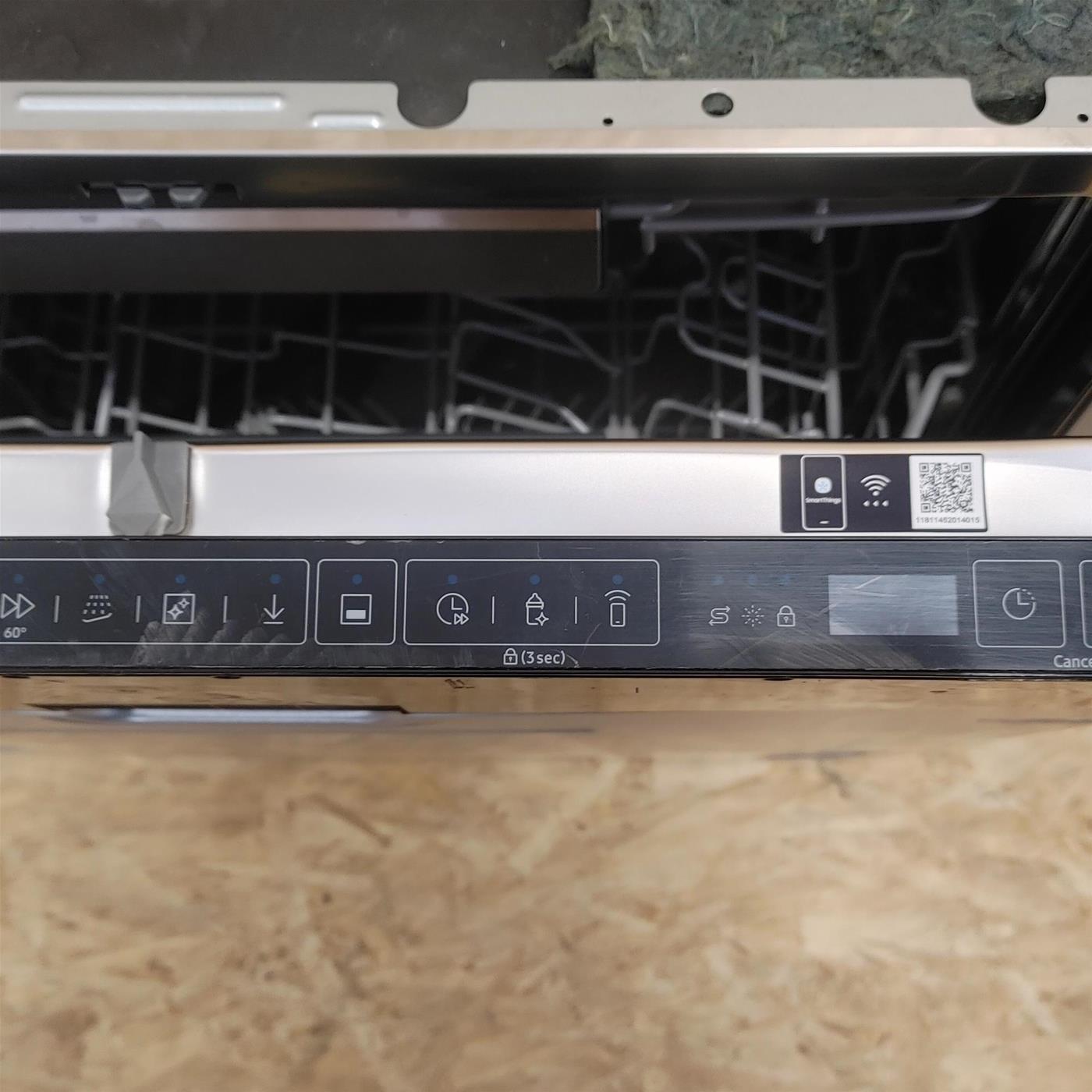 Samsung Lavastoviglie da Incasso DW60A8070BB/ET