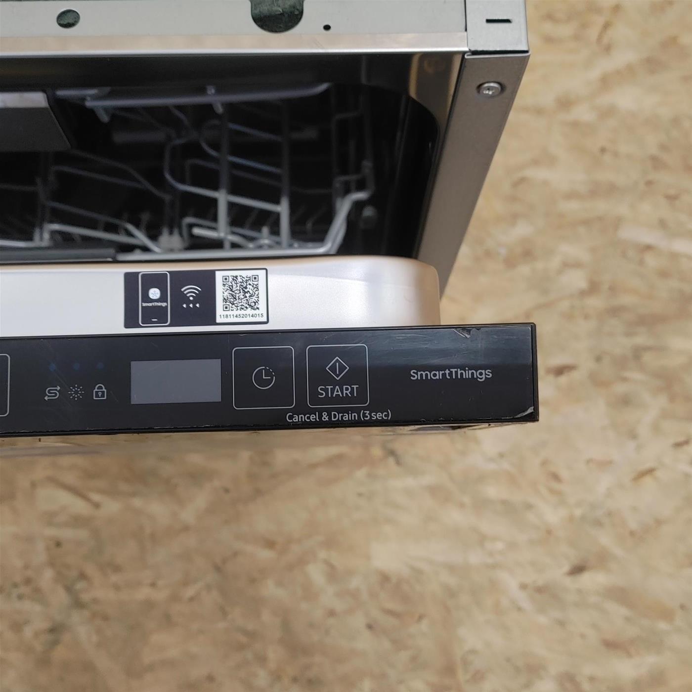 Samsung Lavastoviglie da Incasso DW60A8070BB/ET