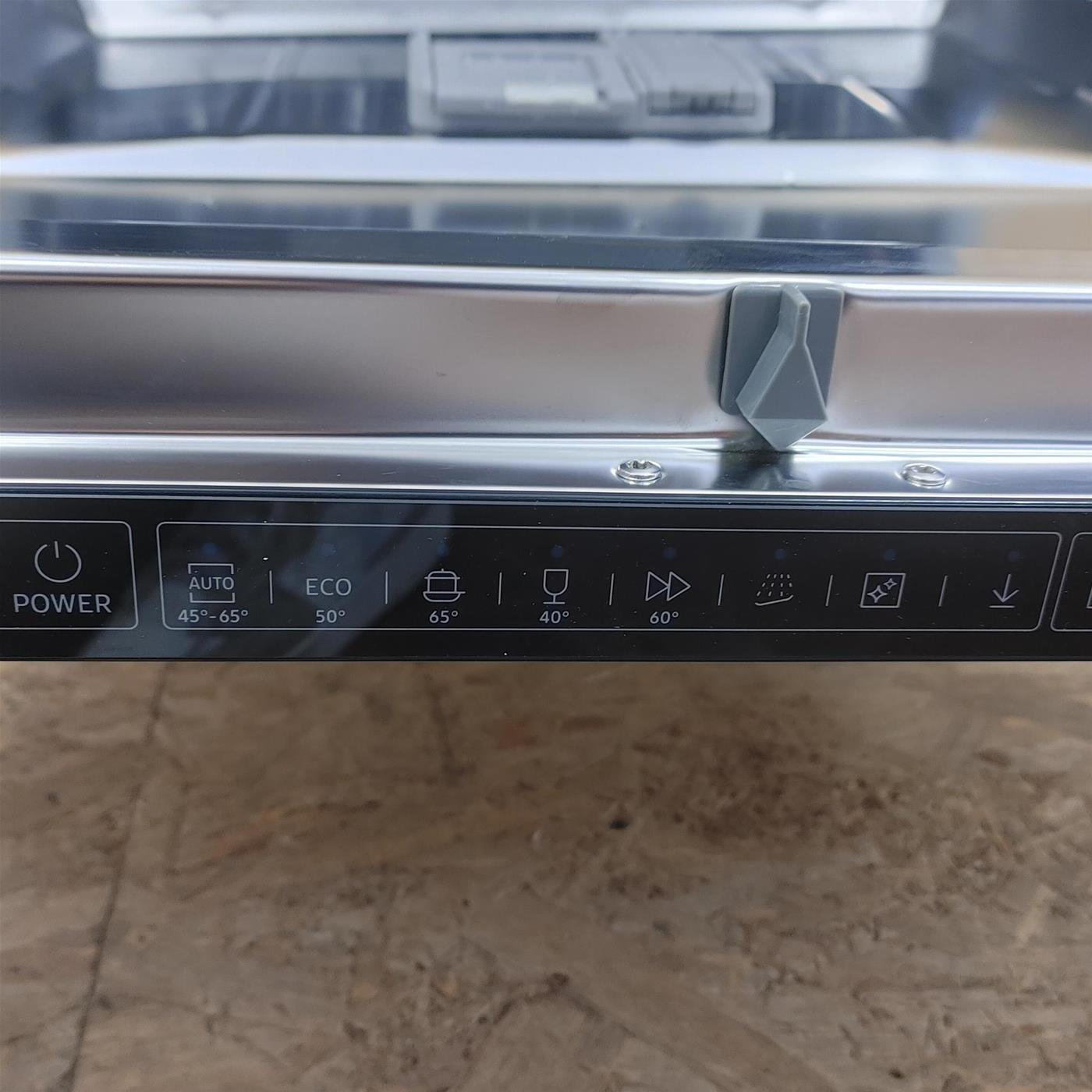 Samsung Lavastoviglie da Incasso DW60A8050BB