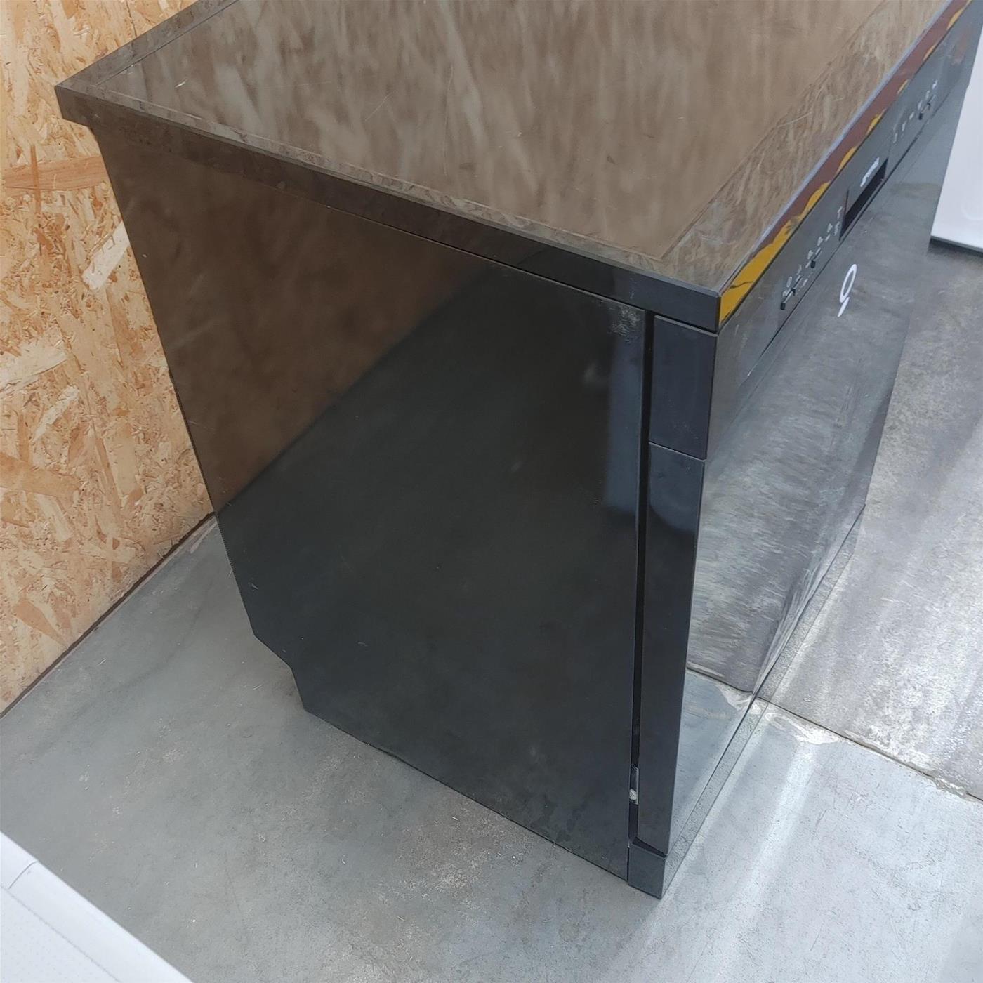 Lavastoviglie Smeg LVS292DN libera installazione 13 coperti