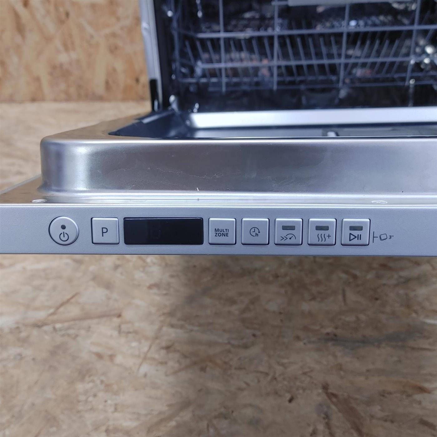 Whirlpool WIC 3C33 F lavastoviglie A scomparsa totale 14 coperti D