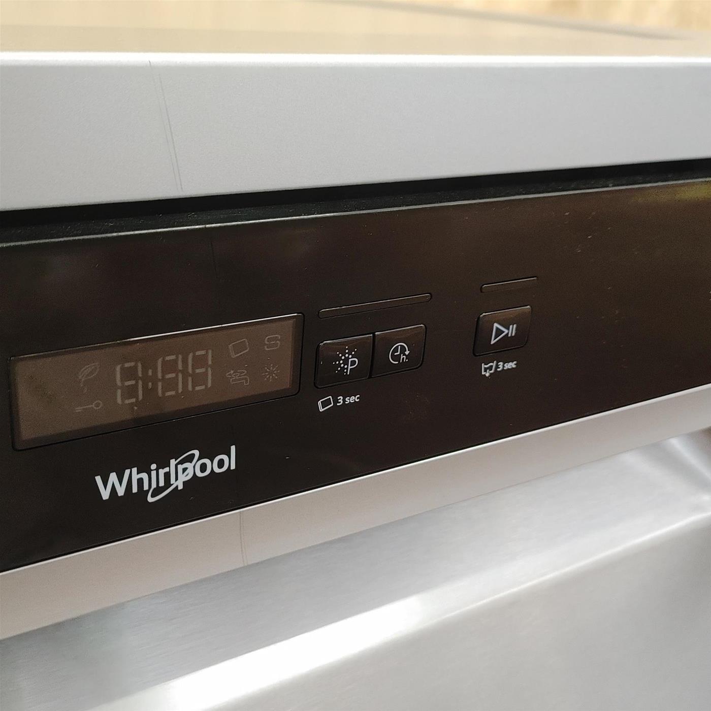 Lavastoviglie Whirlpool WFC 3C26 PX Libera installazione 14 coperti E