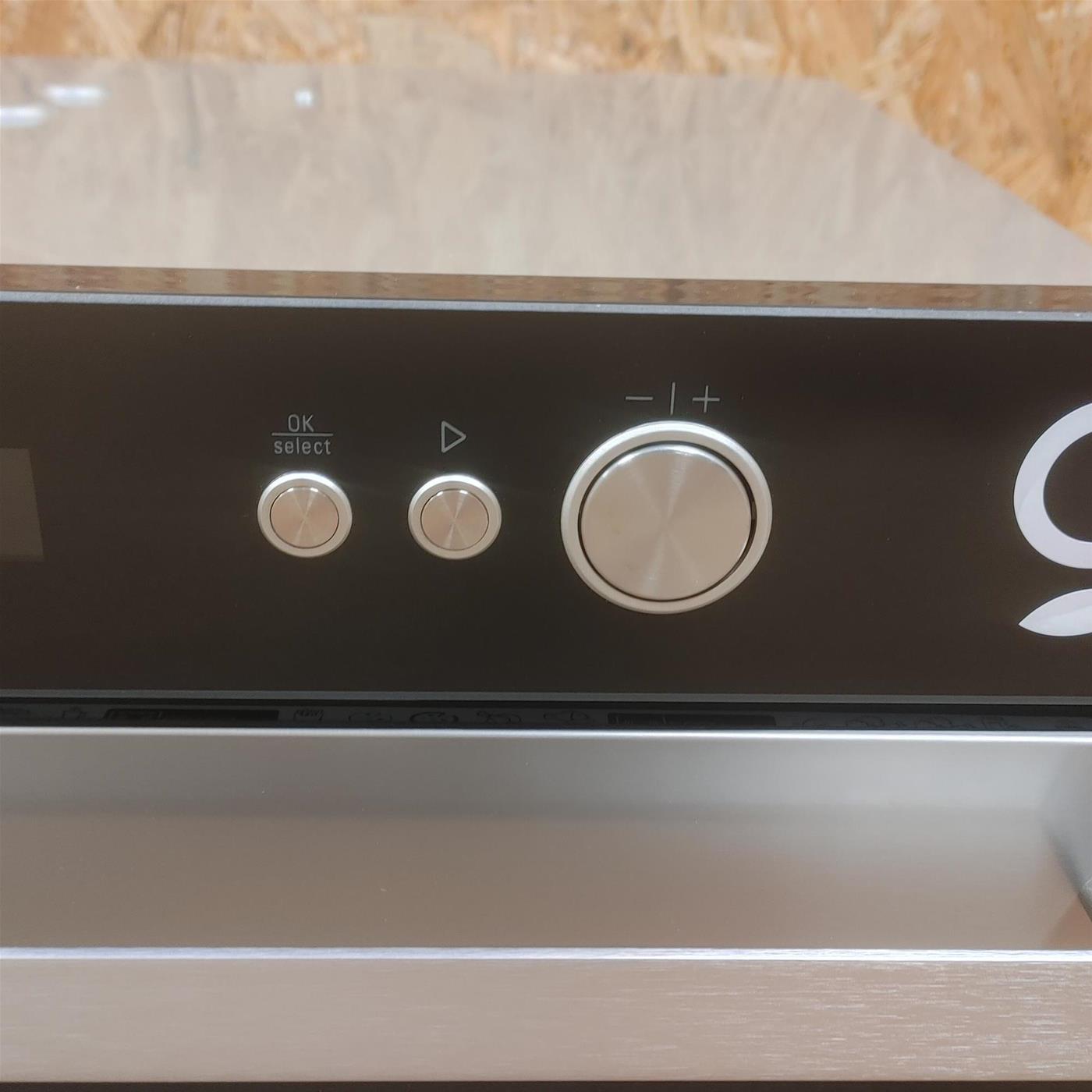 Microonde Ariston MD764IXHA