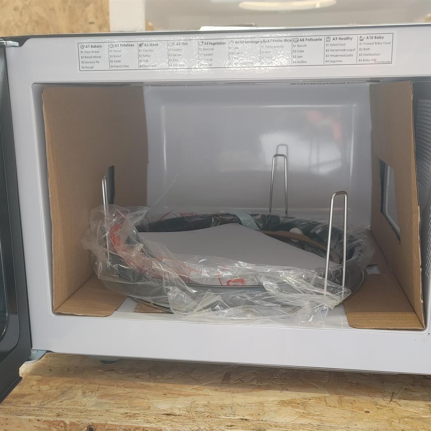 Candy COOKinApp CMXG 25DCB Piano cottura Microonde con grill 25 L 900 W Acciaio inossidabile