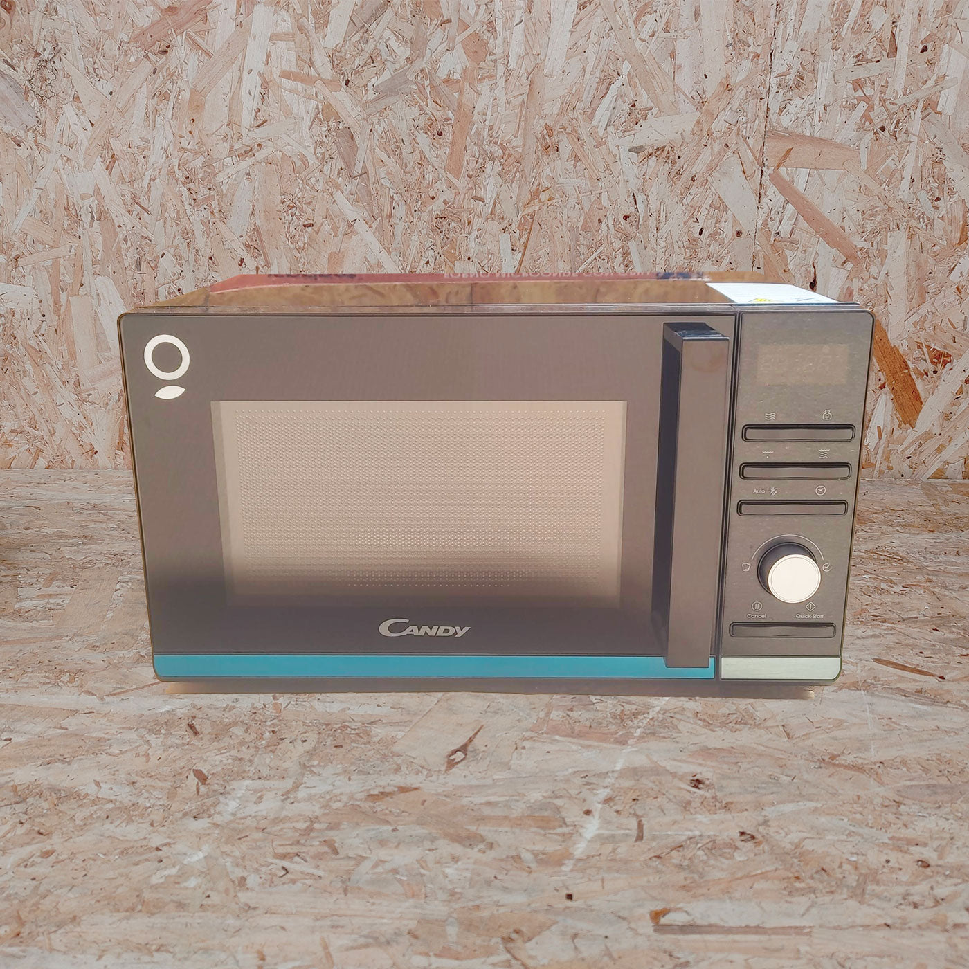 Candy Moderna CMGA20TNDB Microonde da appoggio con grill 20 L 700 W Nero