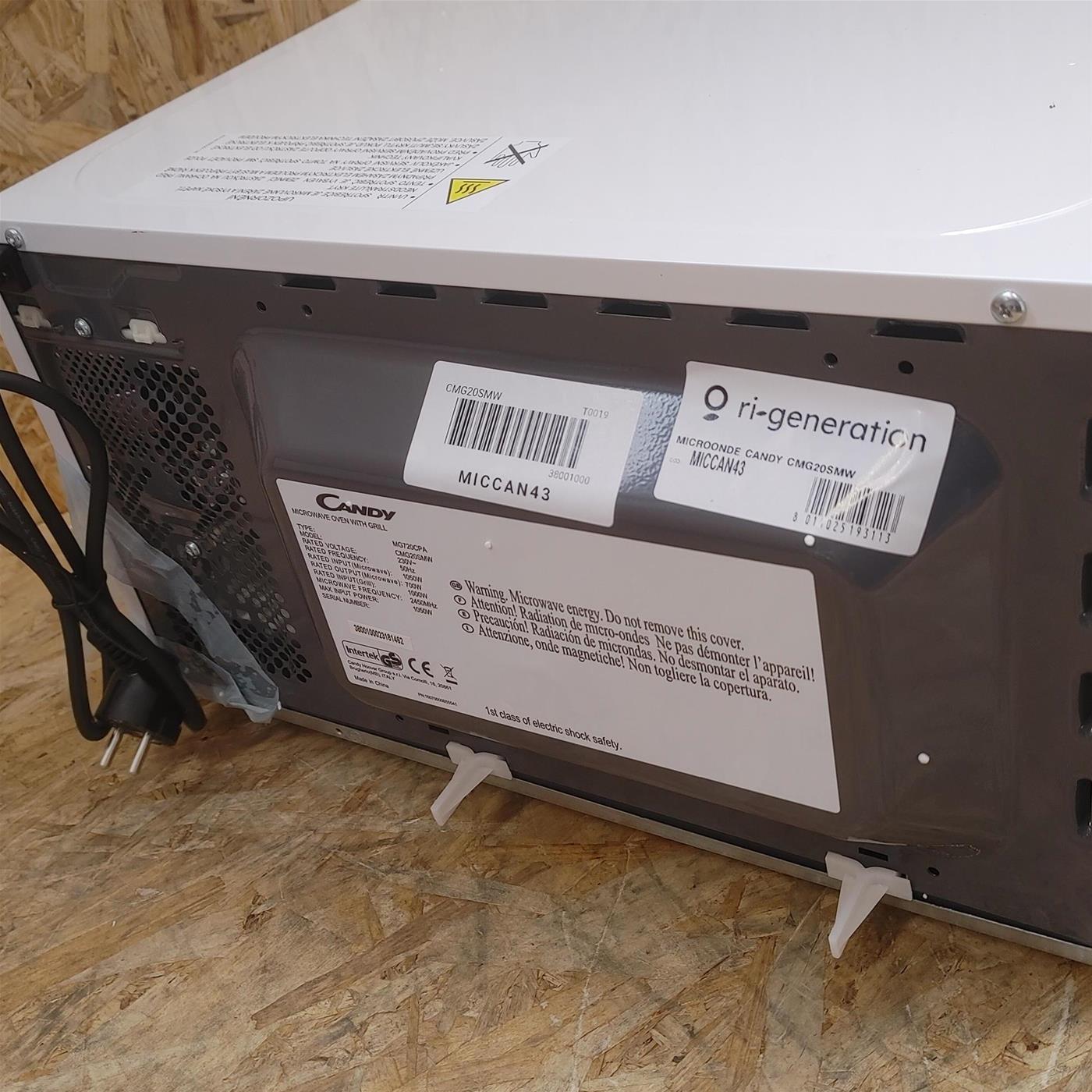 Candy Idea CMG20SMW Microonde da appoggio Grill 20 L 700 W Bianco