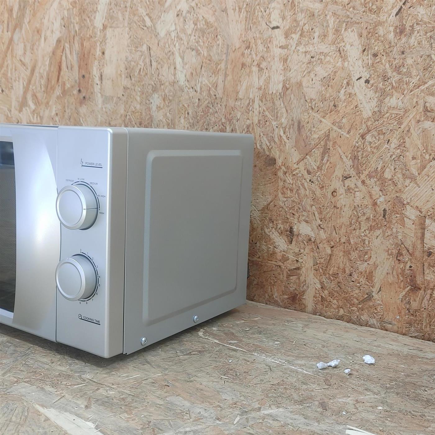 Candy CMW2070S microonde Silver Solo microonde da banco 20 L 700 W