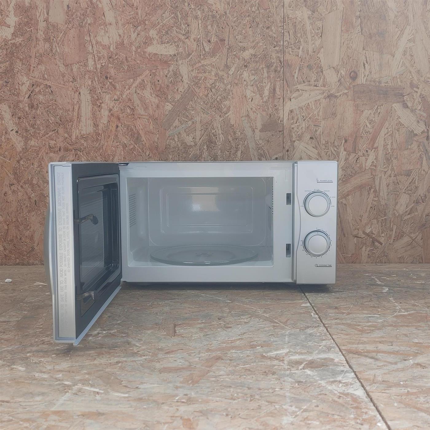 Candy CMW2070S microonde Silver Solo microonde da banco 20 L 700 W