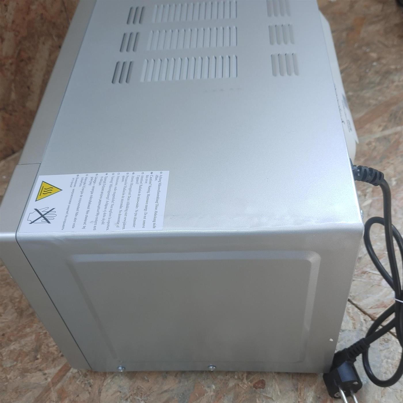 Candy CMW2070S microonde Silver Solo microonde da banco 20 L 700 W