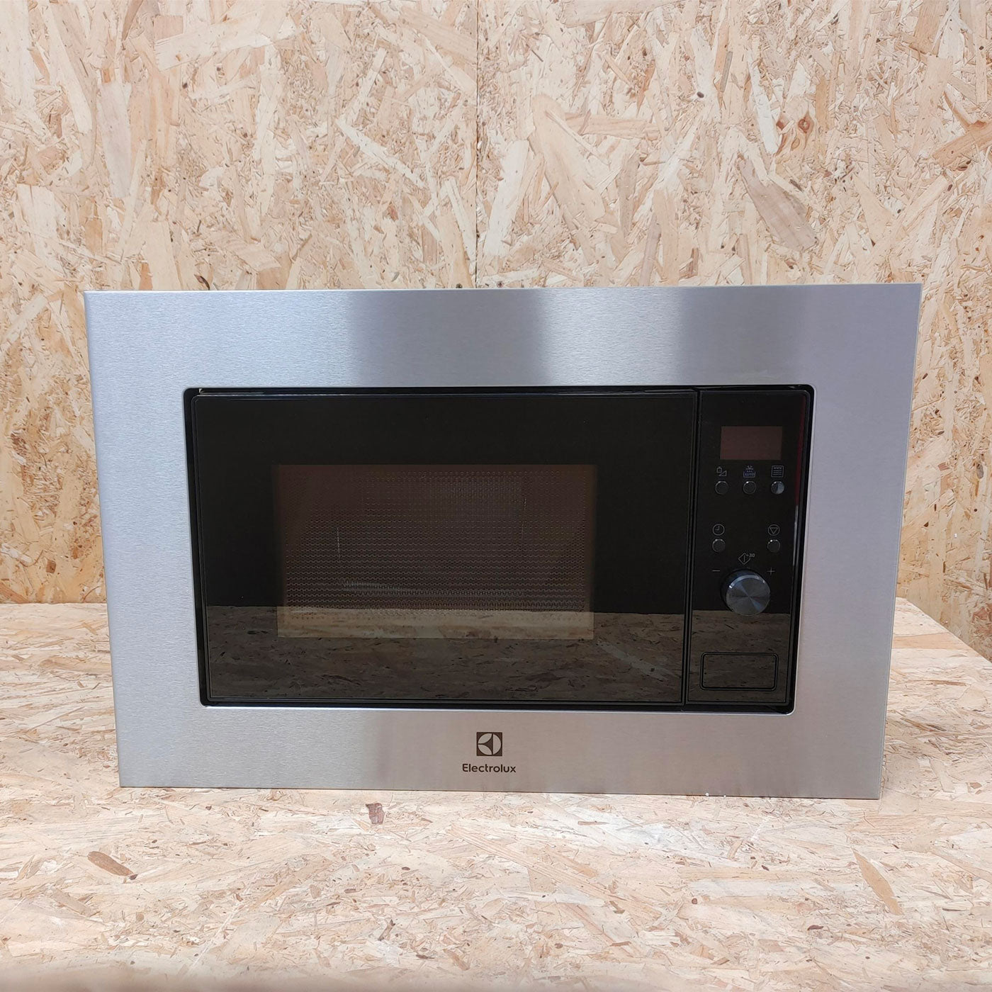 Electrolux MO318GXE Da incasso Microonde combinato 17 L 700 W Acciaio inossidabile