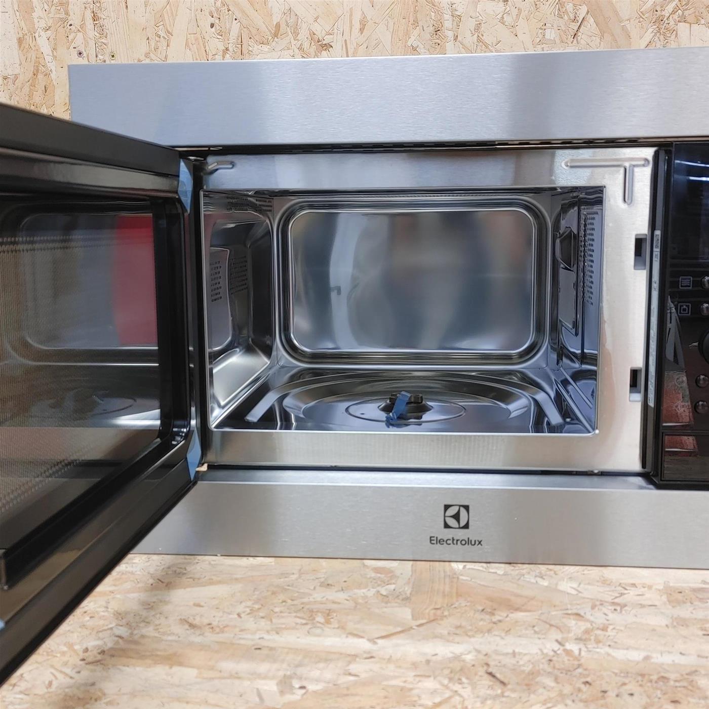 Electrolux MO326GXE Da incasso Microonde combinato 25 L 900 W Acciaio inossidabile