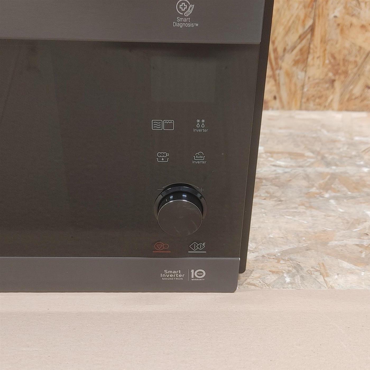 Microonde LG NeoChef MH6565CPW con grill