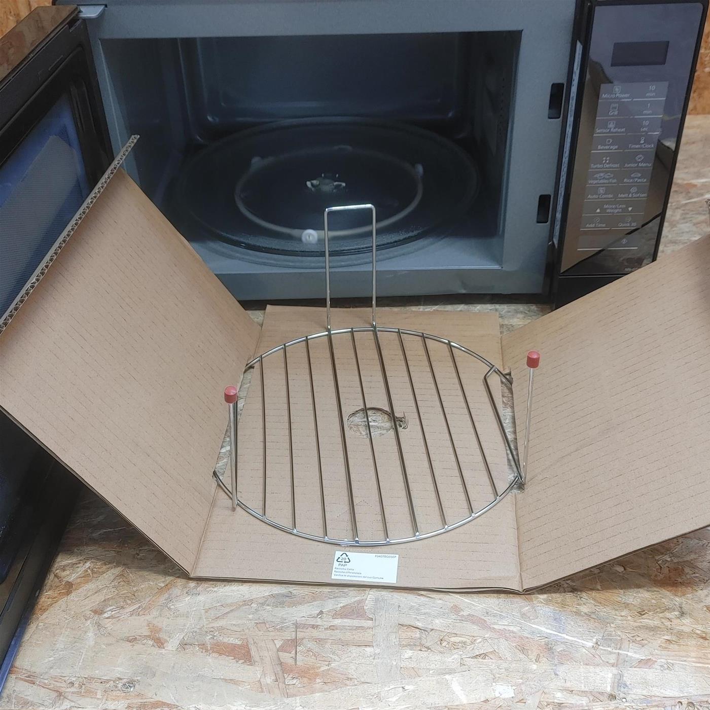 Microonde Panasonic GT46KB Grill