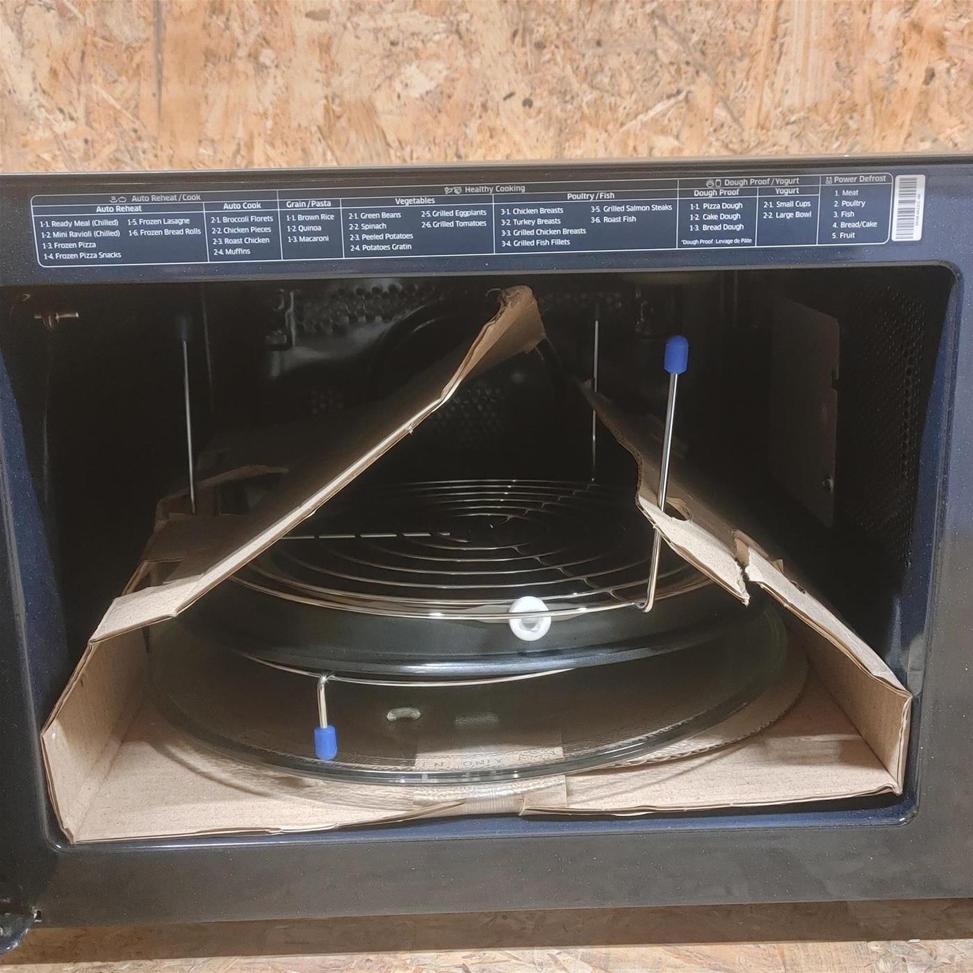 Samsung MC28H5015AS microonde Piano cottura Microonde combinato 28 L 900 W Nero, Argento