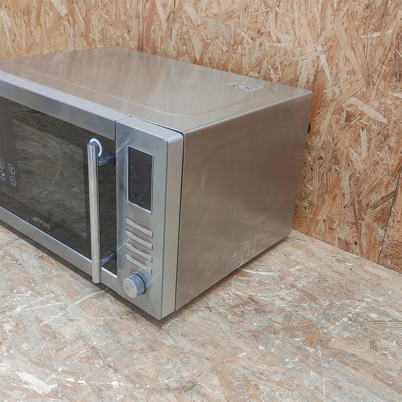 Microonde Smeg MOEX25X