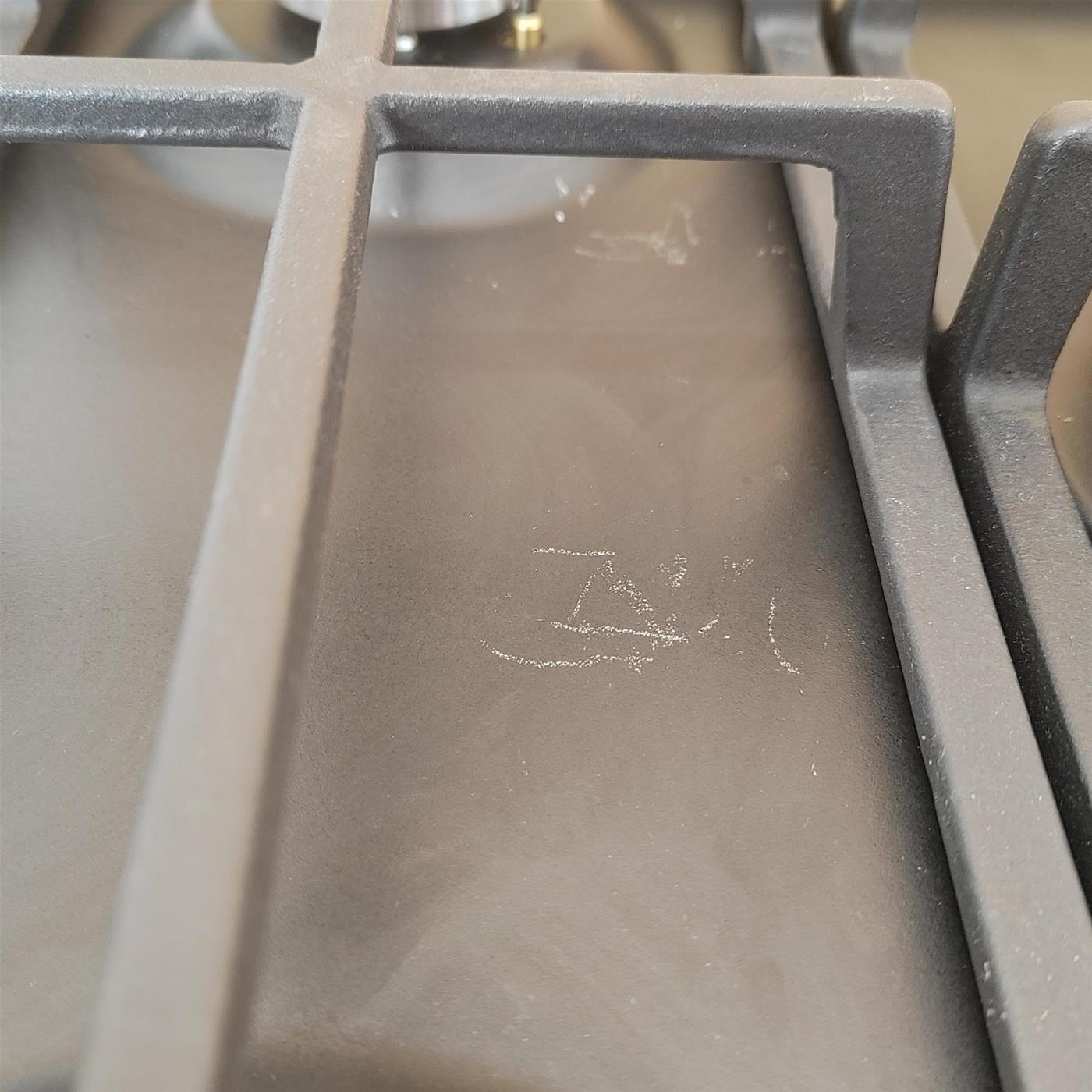 Hotpoint PCN 641 T/IX/HAR Stainless steel Da incasso 60 cm Gas 4 Fornello(i) Piani cottura (869991005410) Hotpoint PCN 641 T/IX/HAR Stainless steel Da incasso 60 cm Gas 4 Fornello(i)